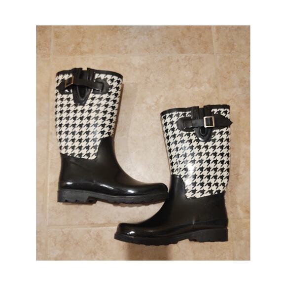 Women's Rubber Rain Boots, Size 7 - Picture 5 of 6